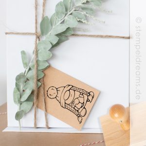 Weihnachtsstempel – Frau Gnom – Elfe – mit Weihnachtskugel – Motiv: 757