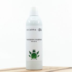 Nourishing Shampoo mit CBD 250ml