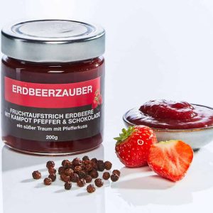Fruchtaufstrich Erdbeere (200g) mit rotem Kampot Pfeffer und Schokolade