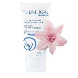 THALION Les Sublimes Voile Quotidien Très haute protection SPF50+ – Daily Veil SPF 50 Sehr hoher Schutz. Kabinengröße 50 ml.